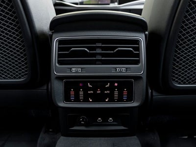 2026 Audi SQ8 4.0T Prestige quattro