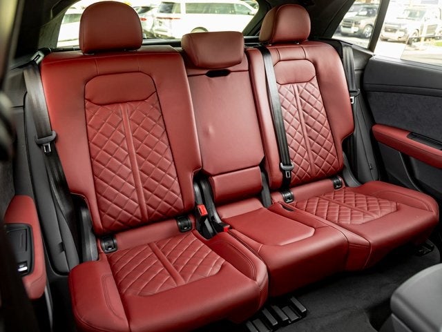 2026 Audi SQ8 4.0T Prestige quattro