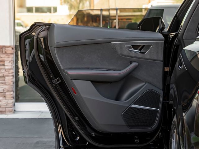 2026 Audi SQ8 4.0T Prestige quattro