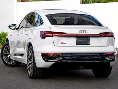 2024 Audi Q8 Sportback e-tron Prestige S line quattro