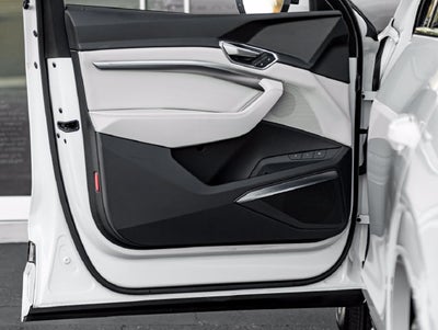 2024 Audi Q8 Sportback e-tron Prestige S line quattro