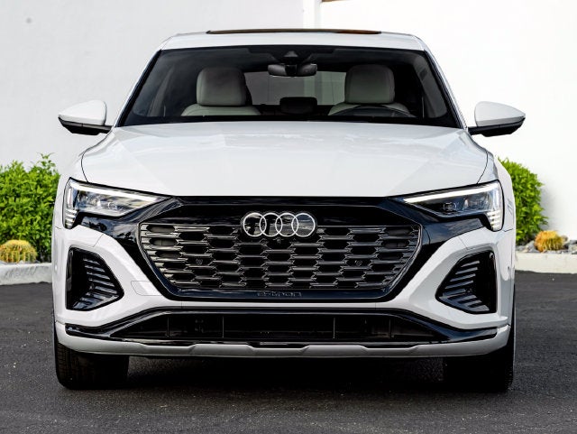 2024 Audi Q8 Sportback e-tron Prestige S line quattro