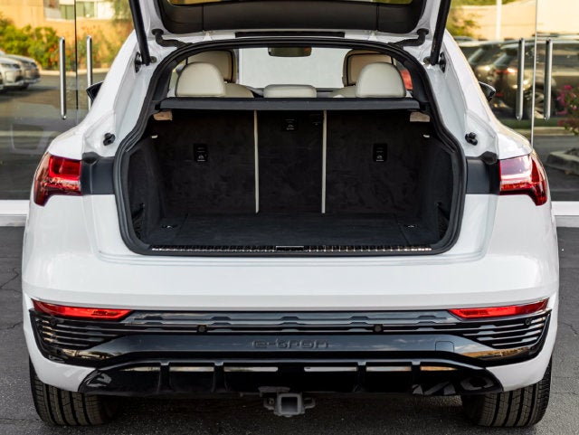 2024 Audi Q8 Sportback e-tron Prestige S line quattro