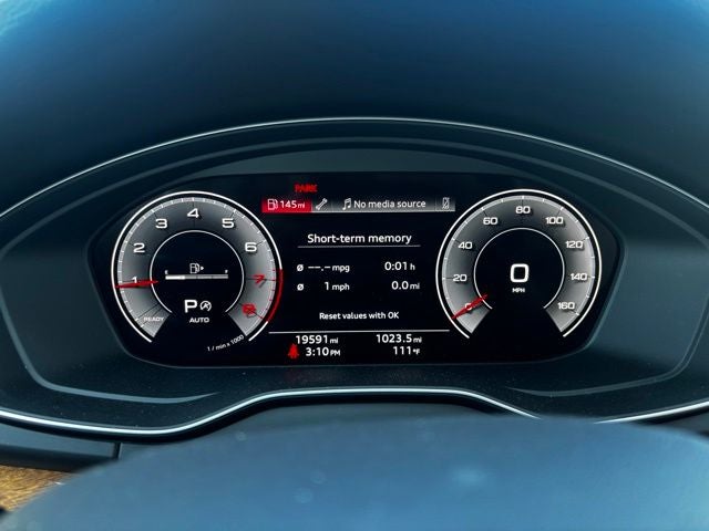 2023 Audi Q5 45 S line Premium quattro