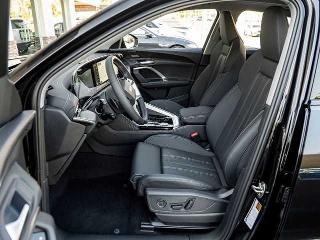 2026 Audi Q5 2.0T Premium Plus quattro