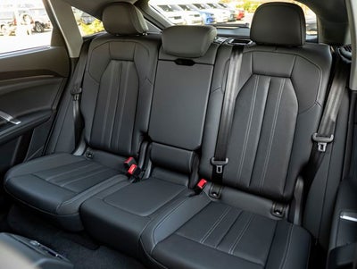 2026 Audi Q5 2.0T Premium Plus quattro