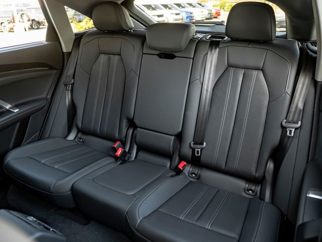 2026 Audi Q5 2.0T Premium Plus quattro