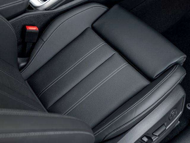 2026 Audi Q5 2.0T Premium Plus quattro