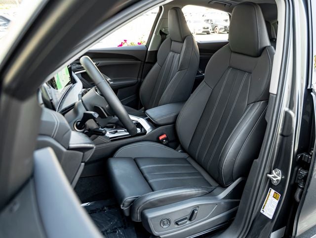 2025 Audi Q5 2.0T Premium Plus quattro