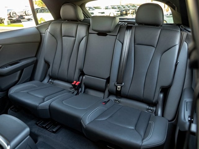 2021 Audi Q8 55 Premium Plus quattro