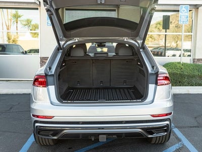 2021 Audi Q8 55 Premium Plus quattro