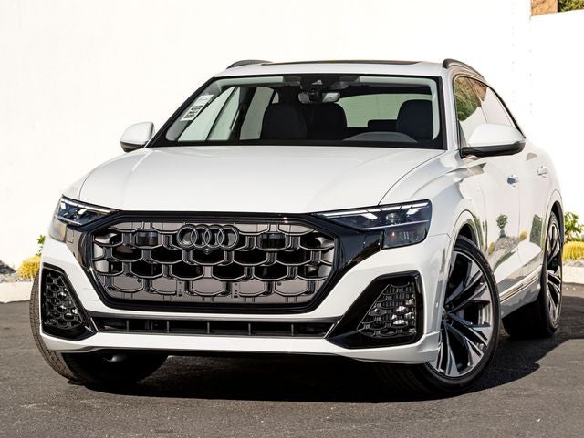 2026 Audi Q8 Premium Plus quattro