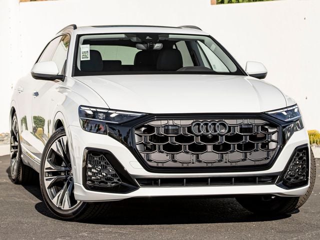 2026 Audi Q8 Premium Plus quattro