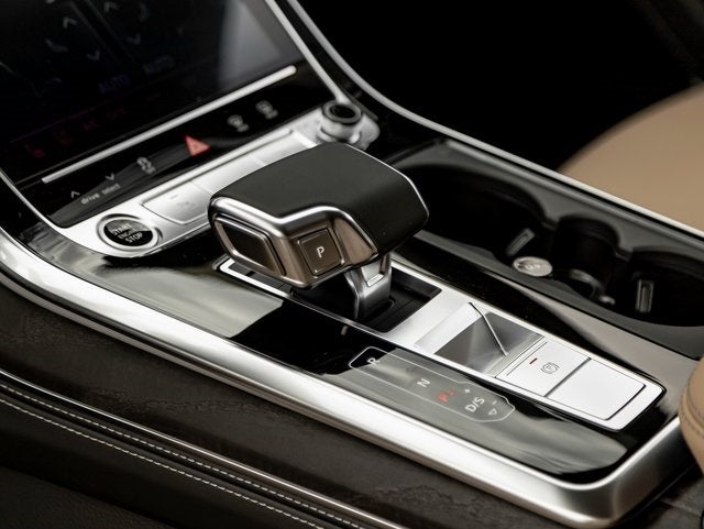 2025 Audi Q8 55 Premium Plus quattro