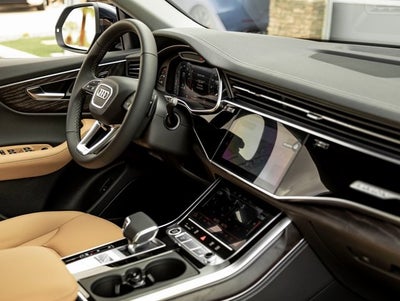 2025 Audi Q8 55 Premium Plus quattro