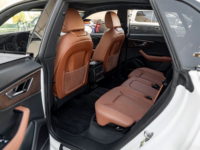 2025 Audi Q8 55 Premium Plus quattro