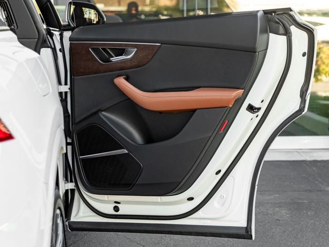 2025 Audi Q8 55 Premium Plus quattro