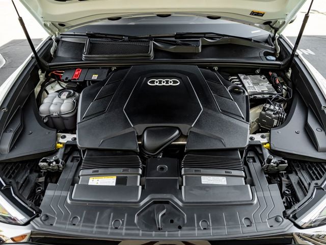 2025 Audi Q8 55 Premium Plus quattro