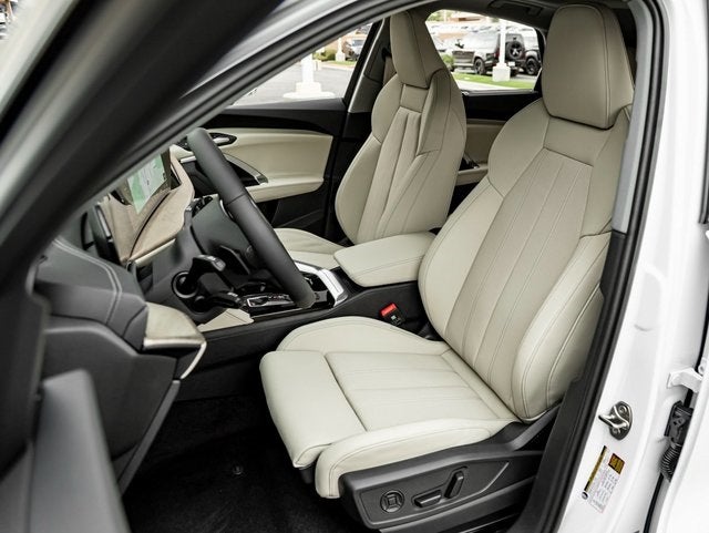 2025 Audi Q5 2.0T Prestige quattro