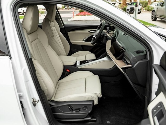 2025 Audi Q5 2.0T Prestige quattro