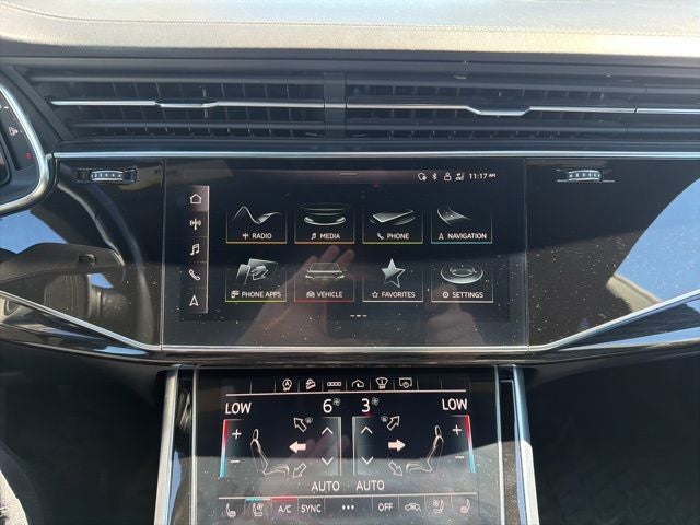 2021 Audi Q8 55 Prestige quattro