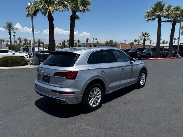 2024 Audi Q5 45 S line Premium quattro