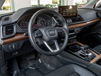 2023 Audi Q5 45 S line Premium quattro