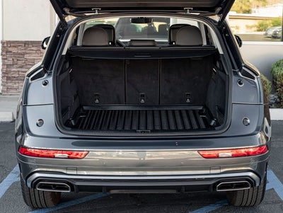 2023 Audi Q5 45 S line Premium quattro