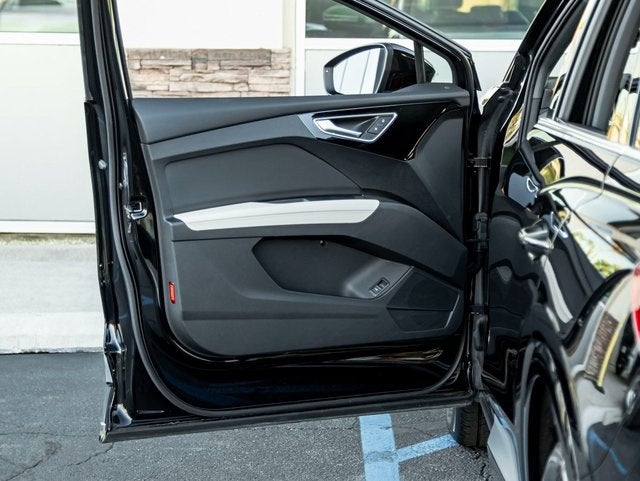 2023 Audi Q4 e-tron Premium quattro