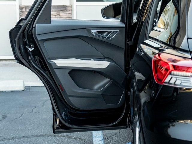 2023 Audi Q4 e-tron Premium quattro