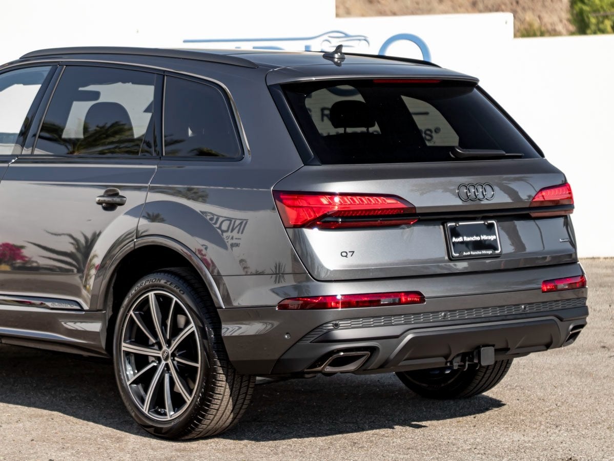 2025 Audi Q7 45 Premium Plus quattro