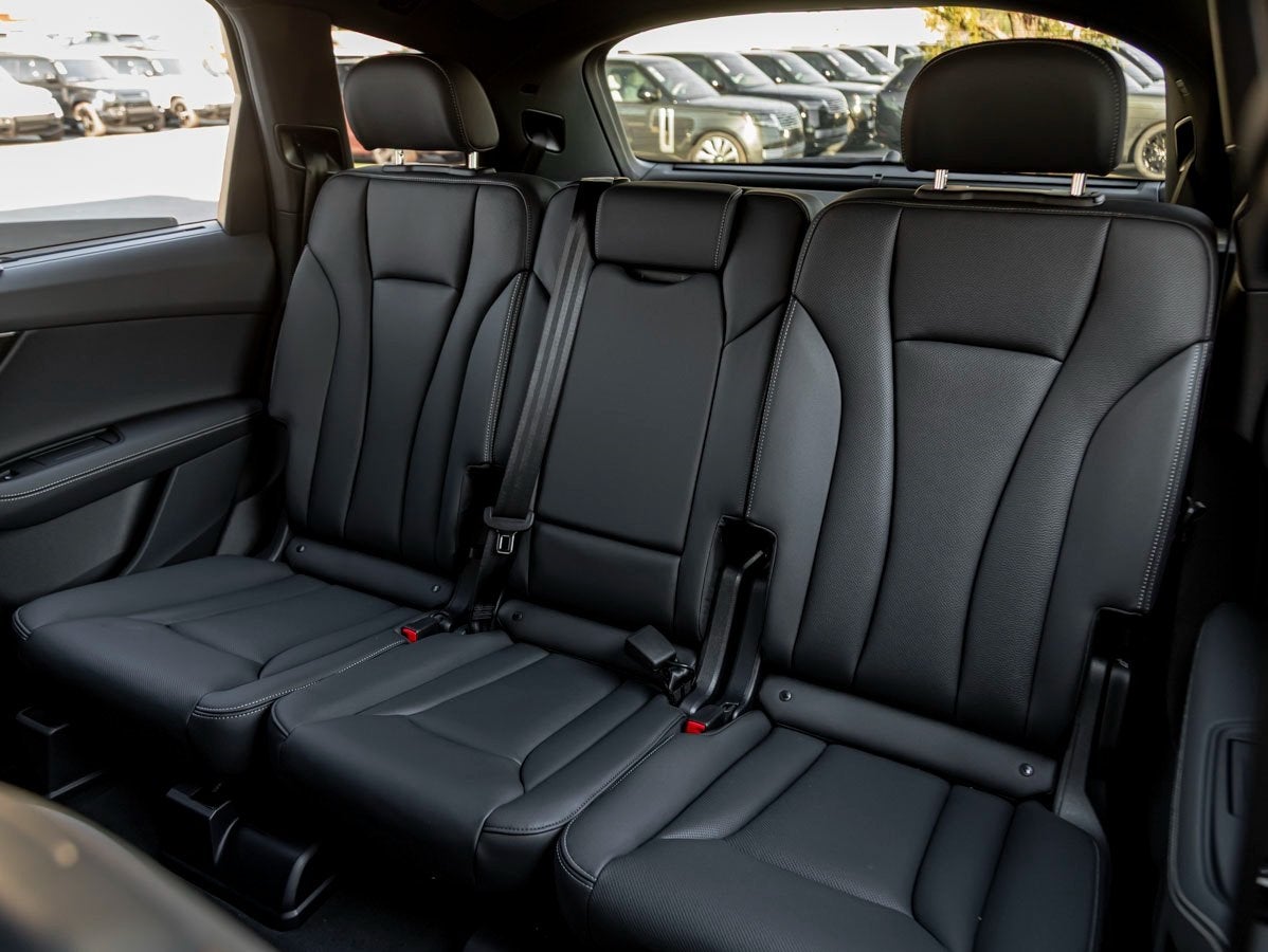 2025 Audi Q7 45 Premium Plus quattro