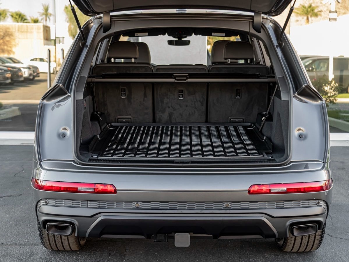 2025 Audi Q7 45 Premium Plus quattro