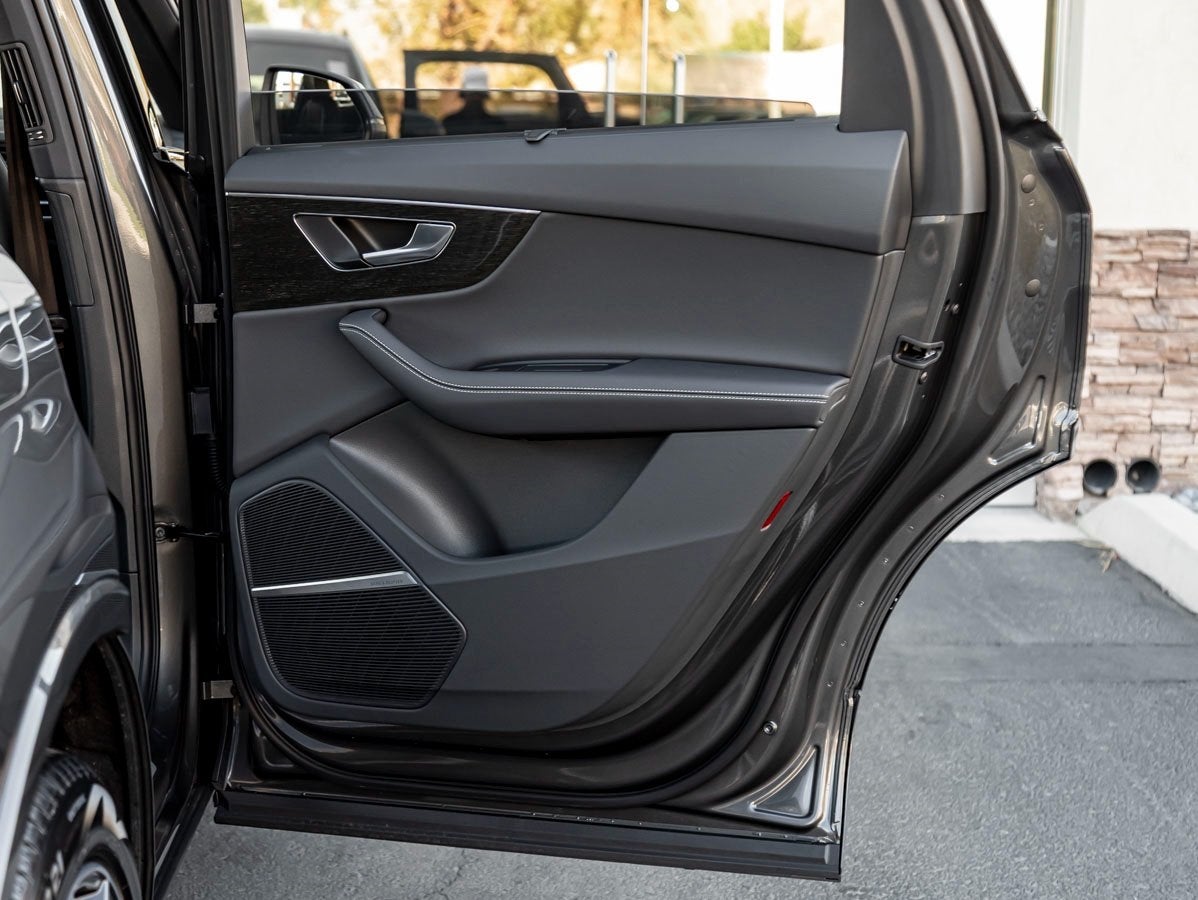 2025 Audi Q7 45 Premium Plus quattro