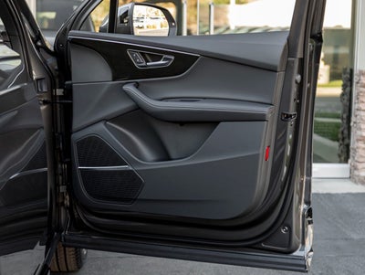 2025 Audi Q7 45 Premium Plus quattro