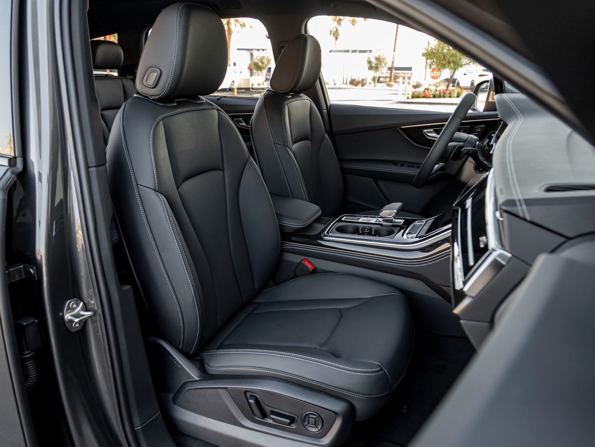 2025 Audi Q7 45 Premium Plus quattro