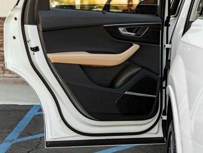2026 Audi Q7 45 Premium Plus quattro