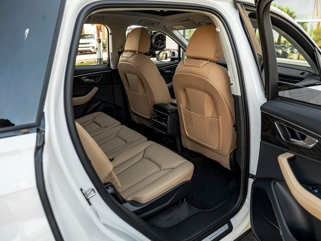 2026 Audi Q7 45 Premium Plus quattro