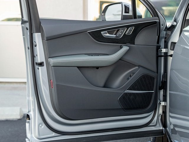 2026 Audi Q7 45 Premium Plus quattro