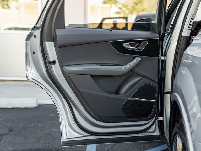 2026 Audi Q7 45 Premium Plus quattro