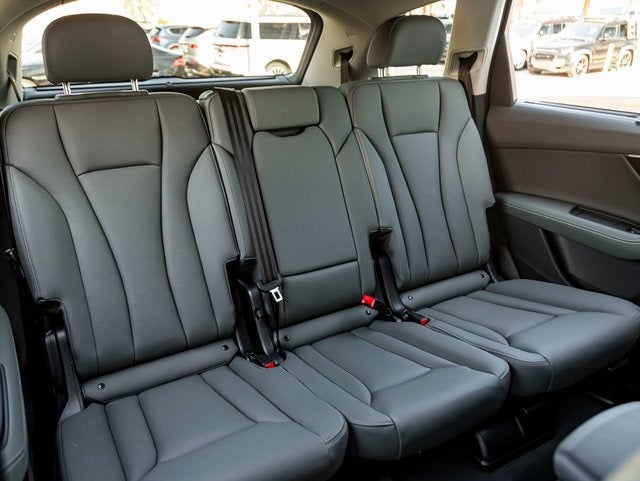 2026 Audi Q7 45 Premium Plus quattro