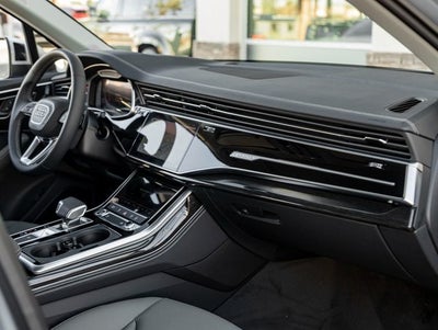 2026 Audi Q7 45 Premium Plus quattro