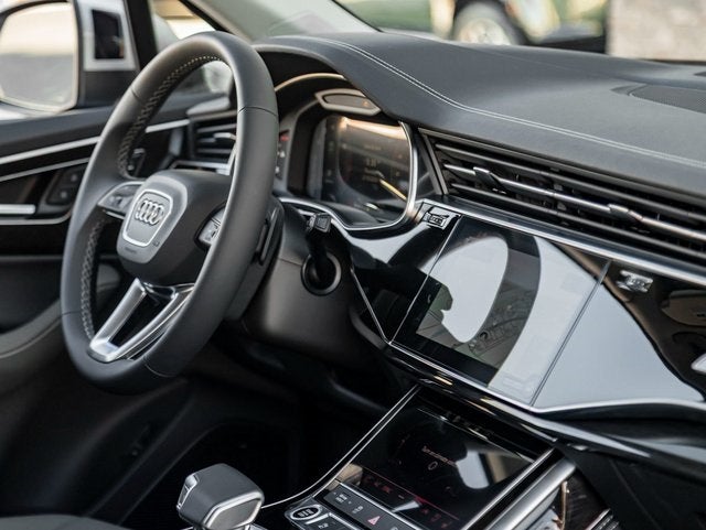 2026 Audi Q7 45 Premium Plus quattro