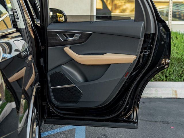 2026 Audi Q7 45 Premium Plus quattro