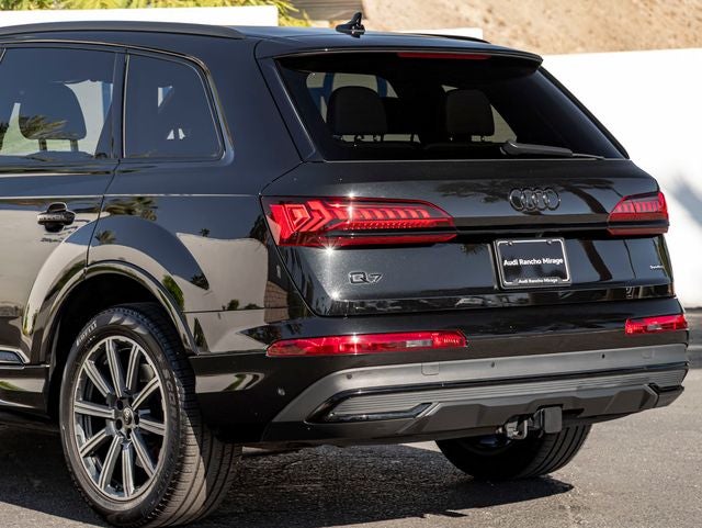 2023 Audi Q7 45 Premium Plus quattro