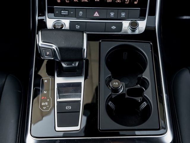 2023 Audi Q7 45 Premium Plus quattro