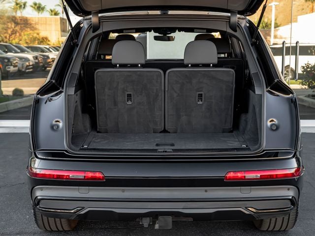 2023 Audi Q7 45 Premium Plus quattro