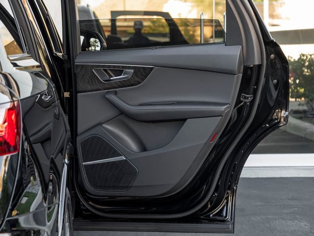 2023 Audi Q7 45 Premium Plus quattro