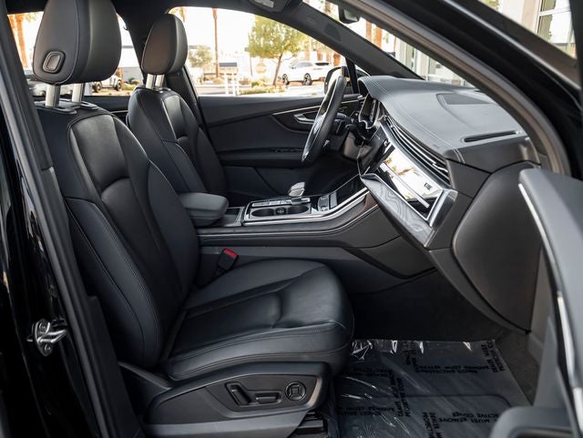 2023 Audi Q7 45 Premium Plus quattro
