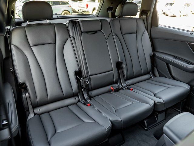 2026 Audi Q7 55 Premium Plus quattro